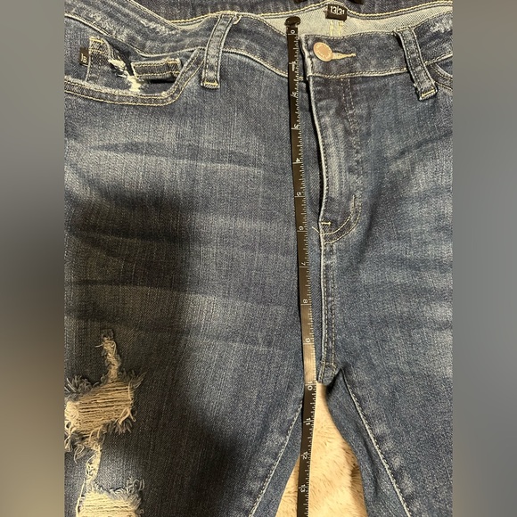Judy Blue Distressed Frayed Hem Skinny Jeans Size 13/31 - Picture 3 of 13